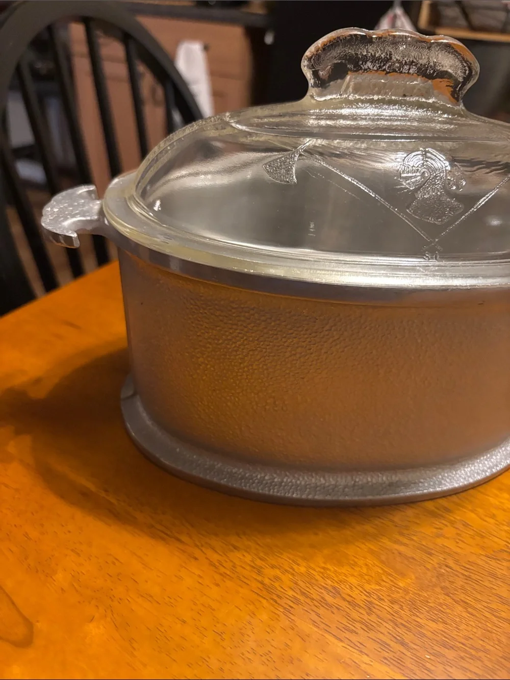 Guardian Service Glass-Lidded Serving Dish - great condition.